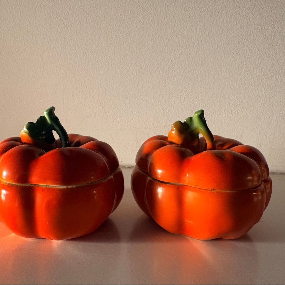 Red tomato Ceramic Decor Set